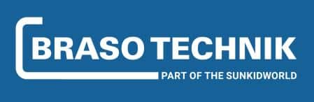 meinkarrierestart.at Logo für Braso Technik, Teil der Sunkidworld, mit weißem Text auf blauem Hintergrund und einem teilweise rechteckigen Umriss auf der linken Seite.