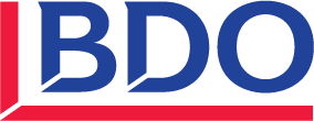 meinkarrierestart.at Das BDO-Logo besteht aus den Buchstaben „BDO“ in Blau, mit roten und blauen Linien, die auf der linken und unteren Seite einen Teilrand bilden.