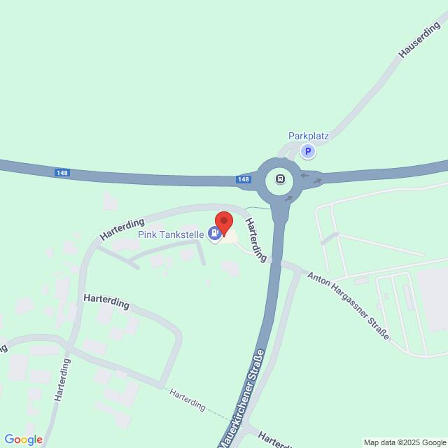 meinkarrierestart.at Karte mit dem Kreisverkehr zwischen der Anton-Hargassner-Straße und Hauserding. Eine Markierung kennzeichnet den Standort der Pink Tankstelle in der Nähe des Kreisverkehrs.